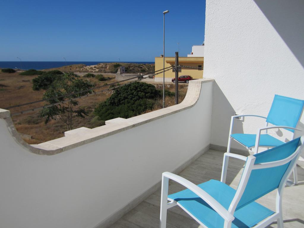 Hotel Magia Del Salento Torre San Giovanni Habitación foto